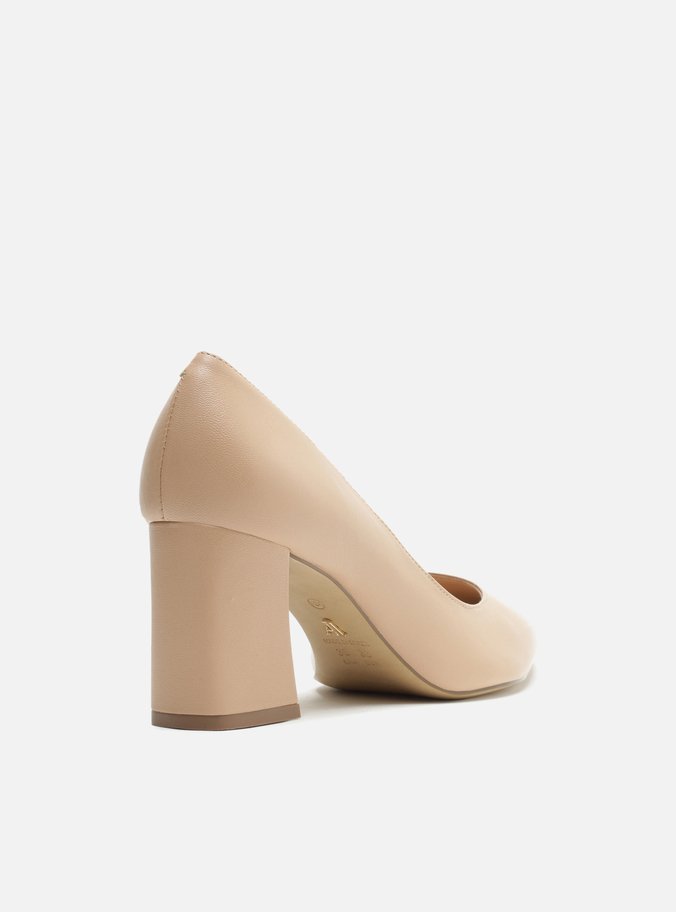 Scarpin Nude Couro Bico Fino Básico City