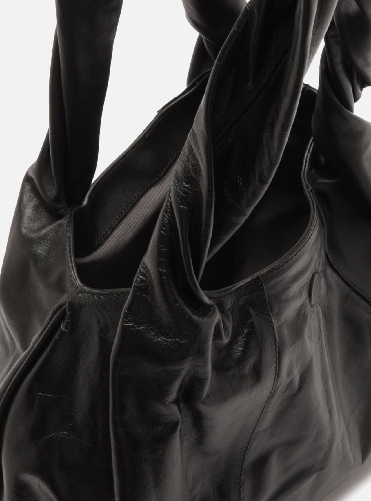 Bolsa Hobo Preta Couro Grande Tiras Metal — foto 4