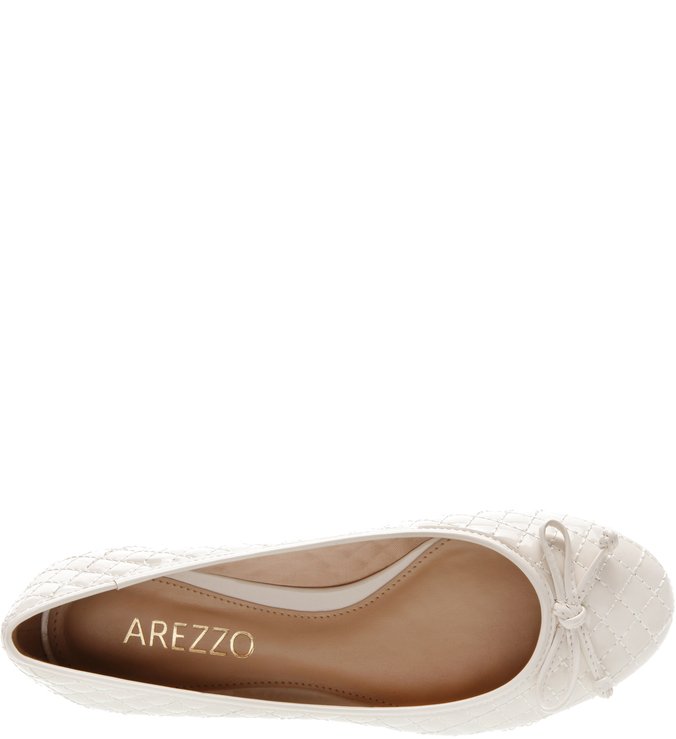 Sapatilha Off White Verniz Matelassê