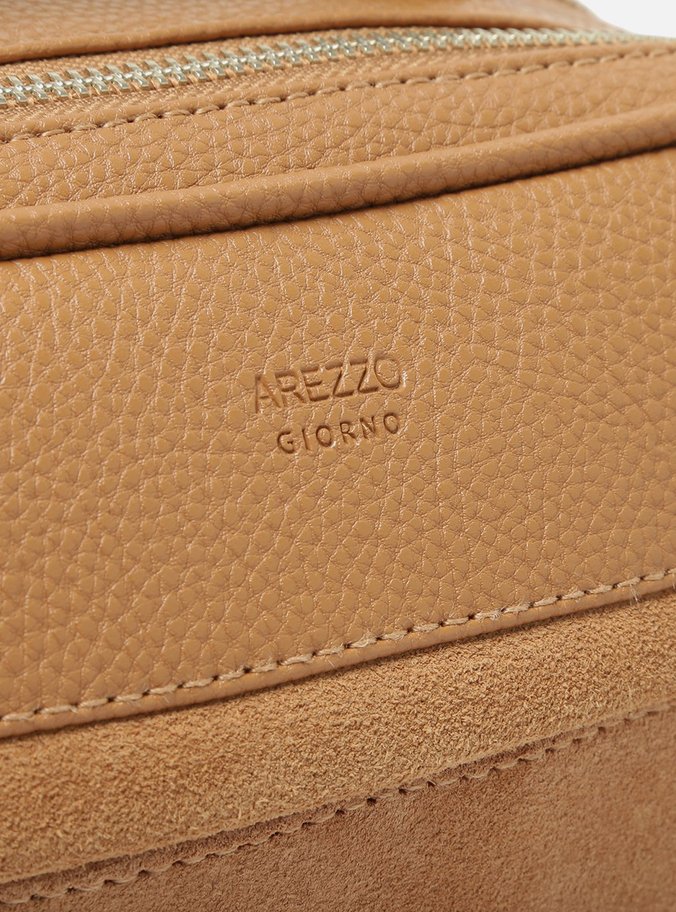 Bolsa Tiracolo Camurcina Prione Média Natural Tan