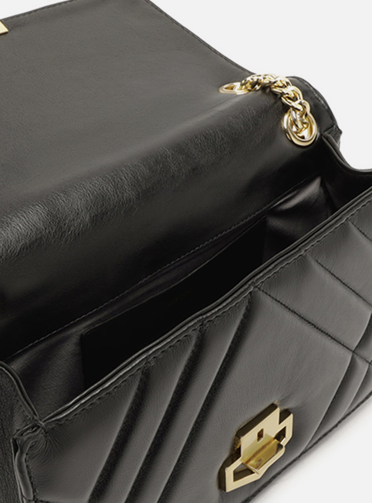 Bolsa Tiracolo Preta Couro Média Corrente — foto 4