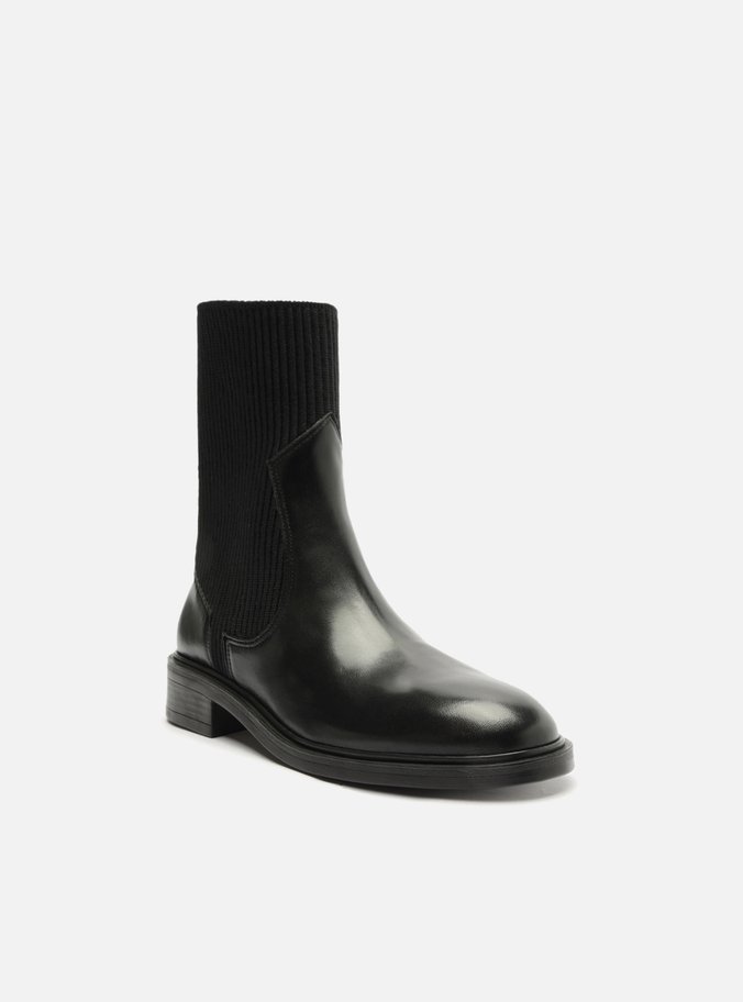 Bota Preta Couro Cano Curto Canelado