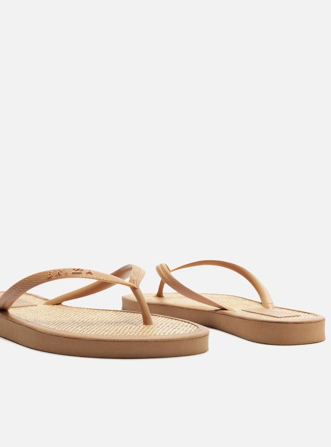 Chinelo de Dedo Marrom Essential Brizza