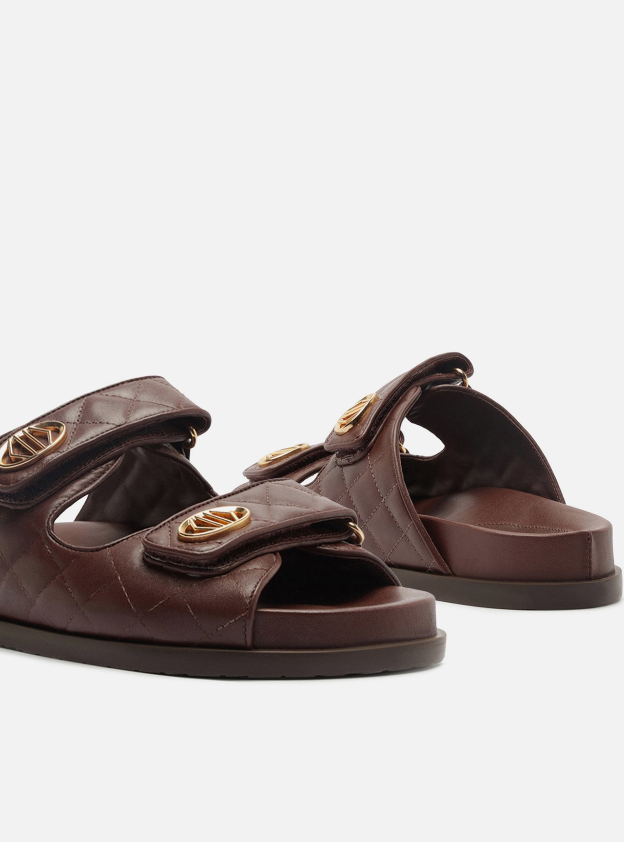 Sandália Papete Marrom Couro Flatform Matelassê — foto 4