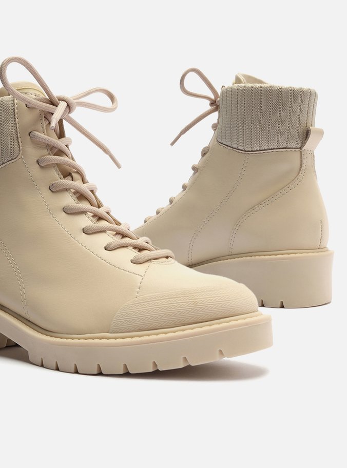 Coturno Off-White Couro Tratorado Lizza