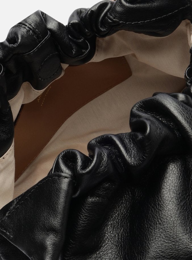 Bolsa Hobo Preta Couro Grande Alça Corrente