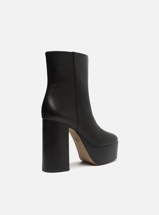 Bota Preta Couro Cano Curto Plataforma Classy