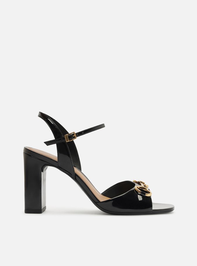 Sandália Preta Verniz Salto Bloco Slingback Bridão