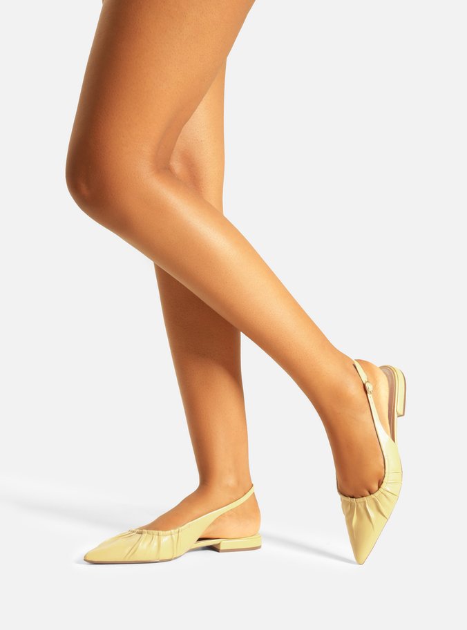 Sapatilha Amarela Couro Bico Fino Slingback