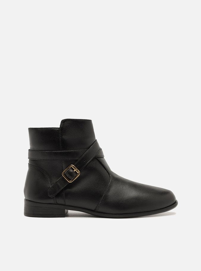 Bota Preta Couro Cano Curto Salto Baixo Tira