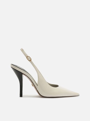 Arezzo — Scarpin Branco Salto Fino Fivela Slingback