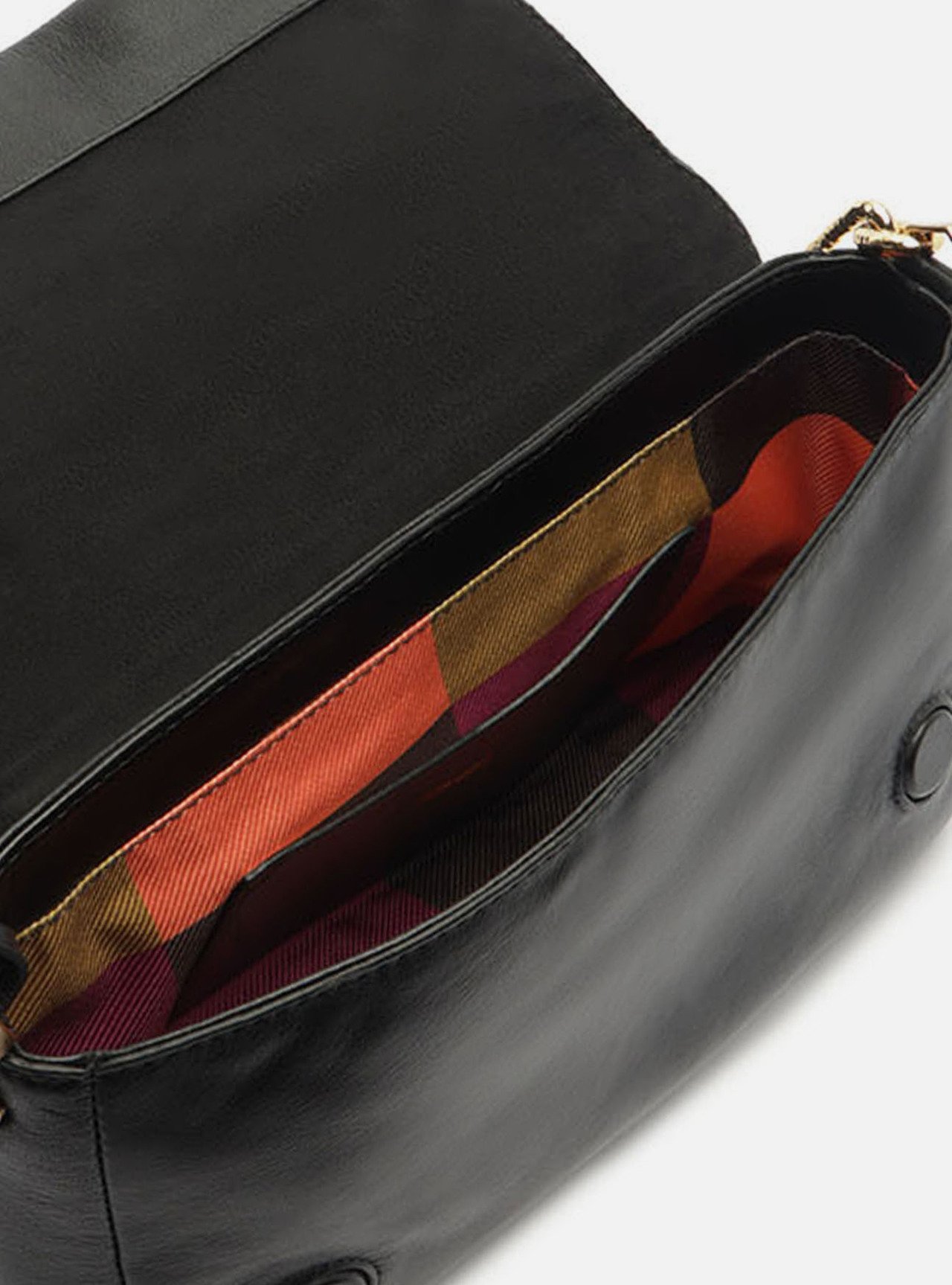 Bolsa Tiracolo Preta Couro Média Alça Corrente — foto 4