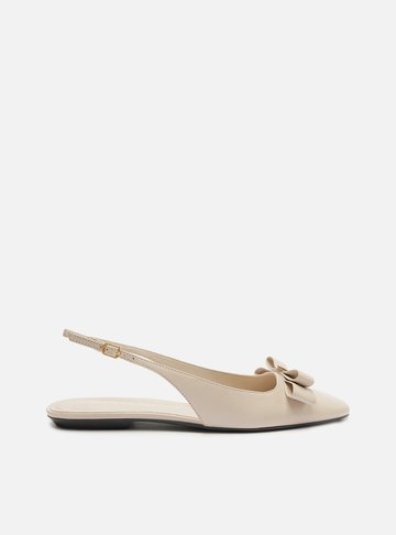 Sapatilha Branca Couro Slingback Laço Medalha