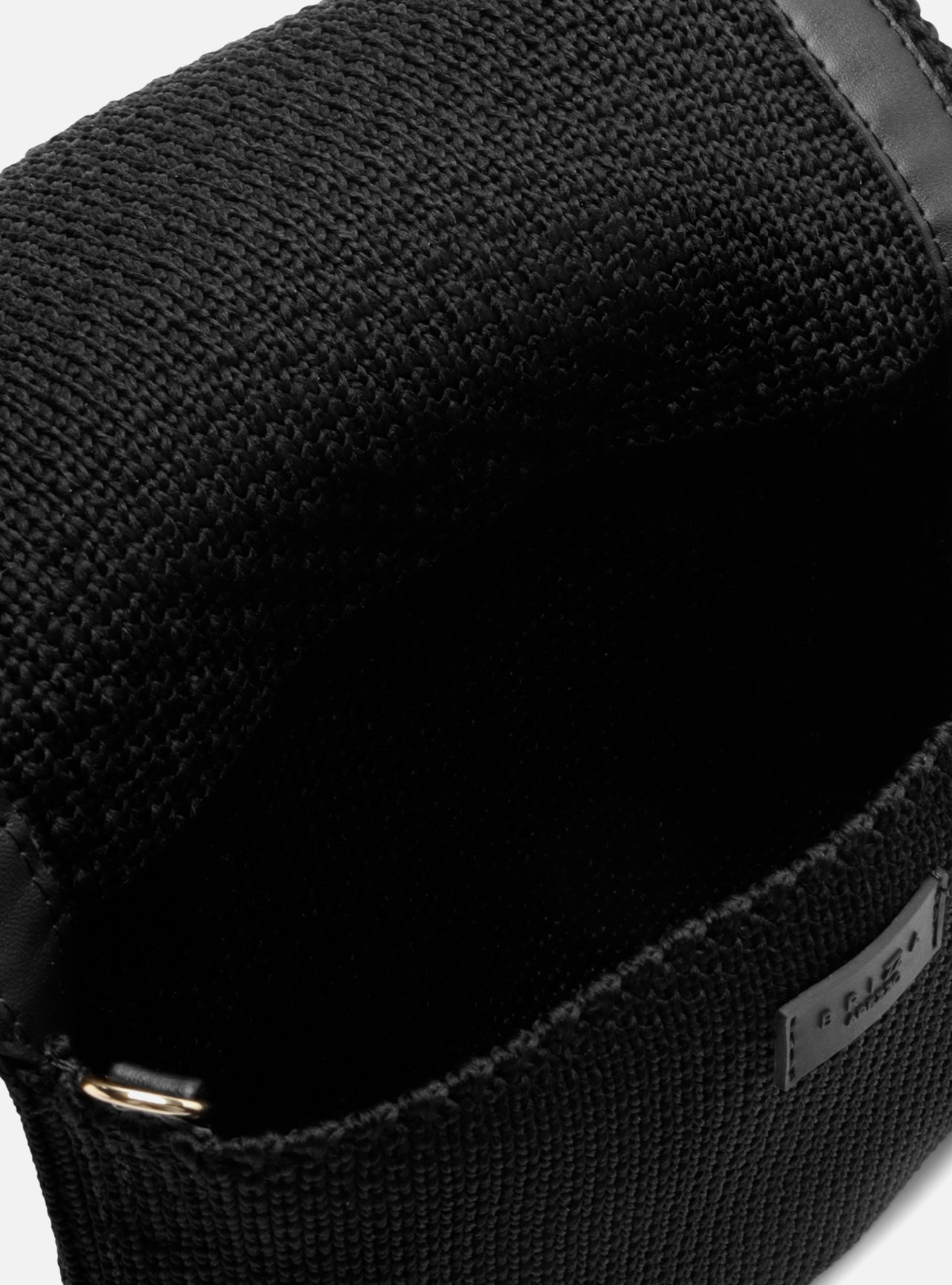 Bolsa Tiracolo Preta Crochê Média Chloe — foto 4