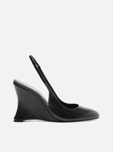 Scarpin Preto Couro Salto Anabela Slingback