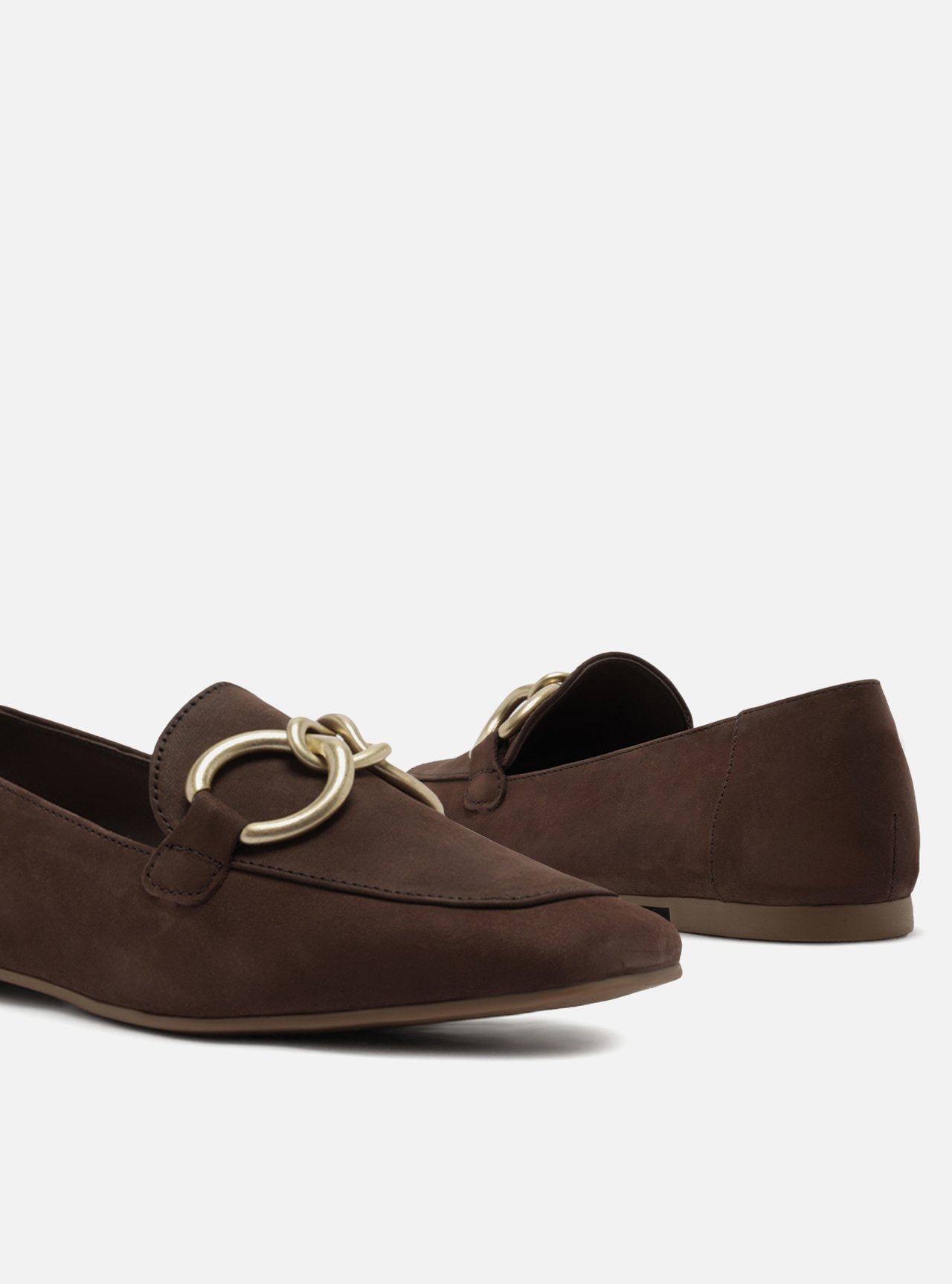 Mocassim Marrom Nobuck Bico Quadrado Metais — foto 4