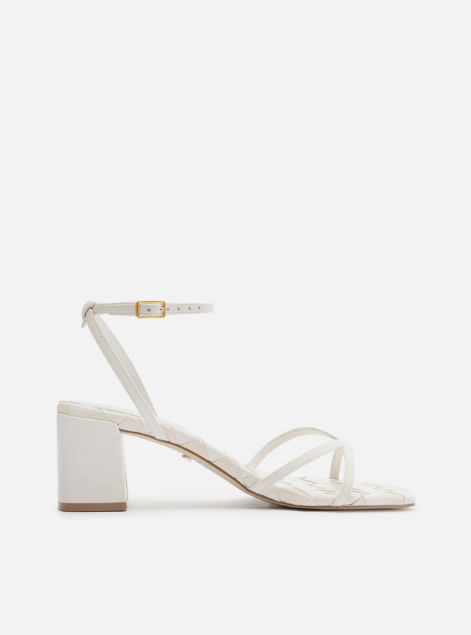 Sandália Branca Tressê Off-White Salto Médio Bloco