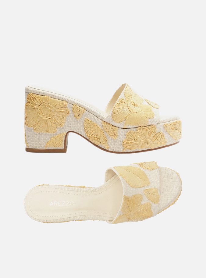 Tamanco Branco Linho Plataforma Bordado Floral