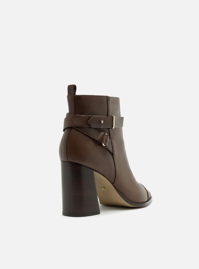 Bota Marrom Couro Cano Curto Salto Bloco