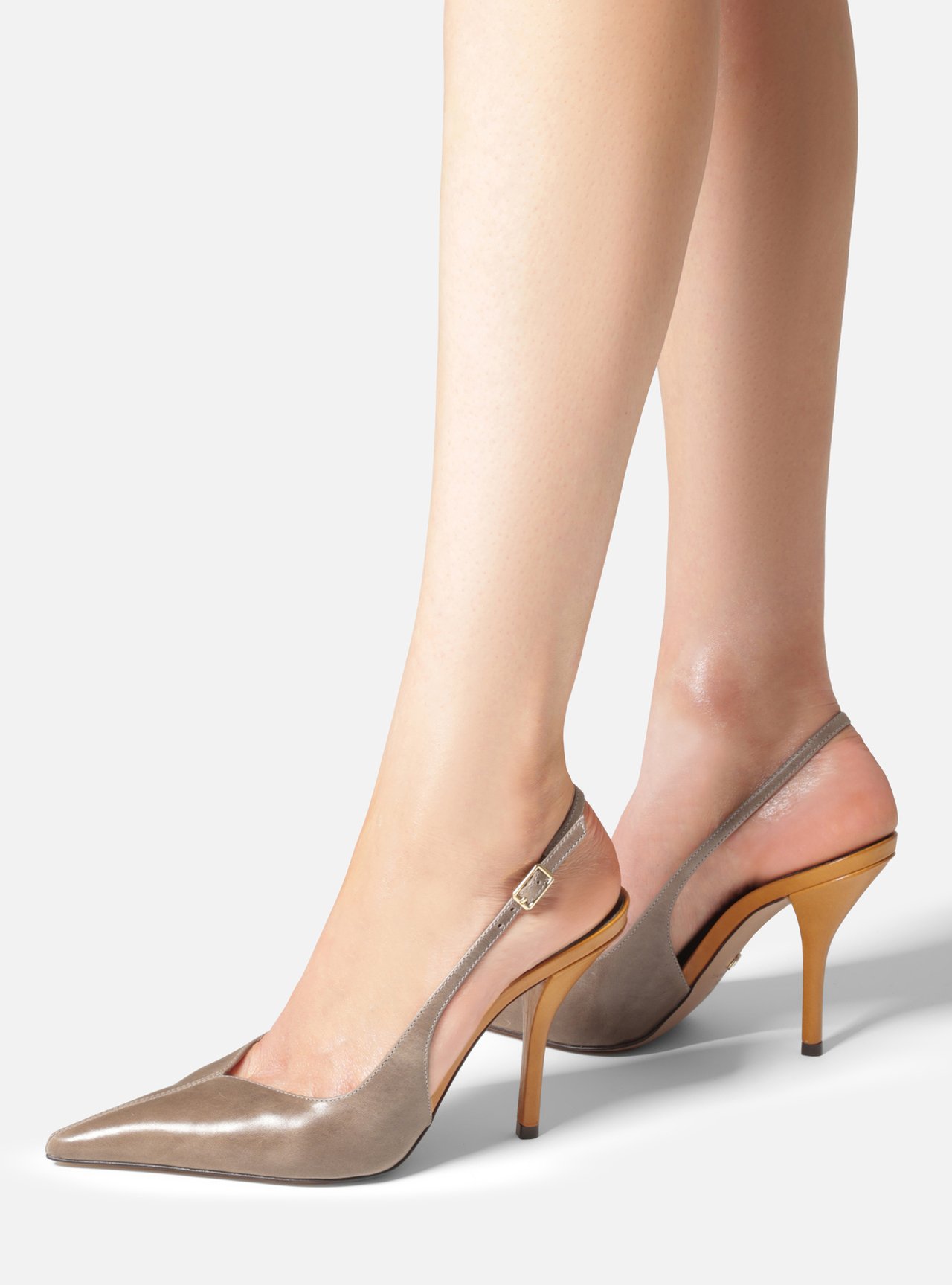 Scarpin Cinza Couro Salto Fino Slingback — foto 6