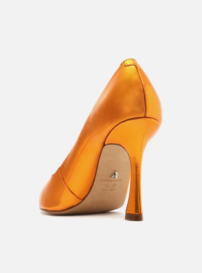 Scarpin Laranja Metalizado Bico Fino Sia