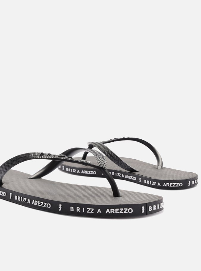 Chinelo de Dedo Preto Sola Brizza