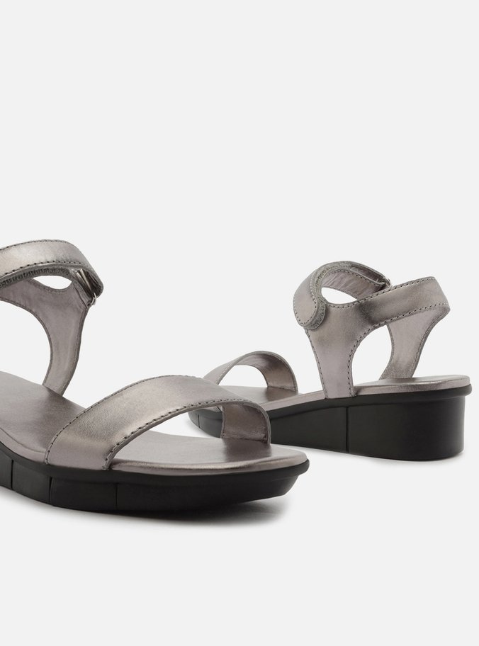 Sandália Prata Couro Flatform Velcro Comfort