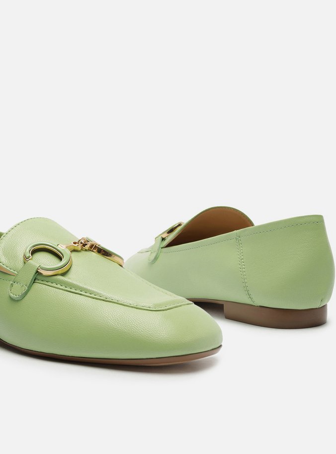 Mocassim Verde Couro Bridão Metálico