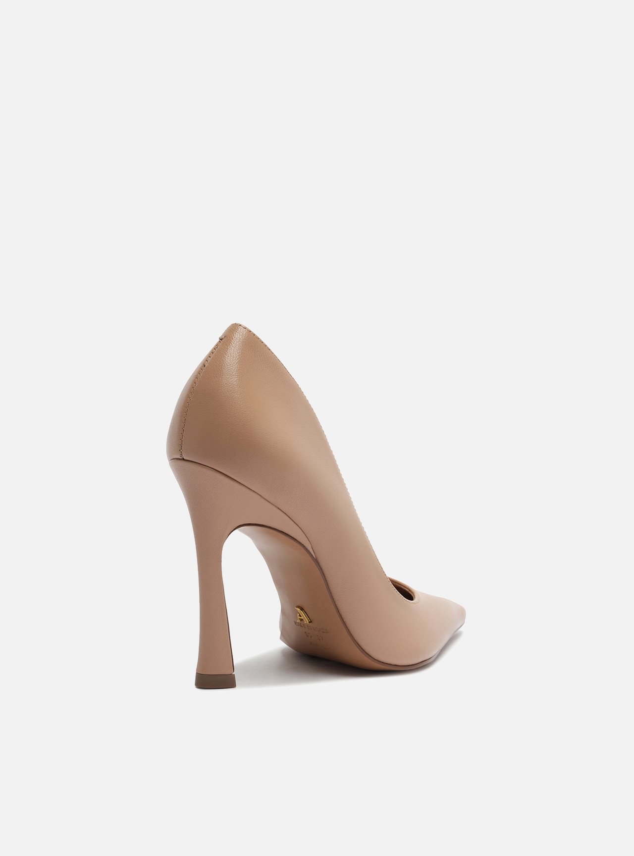 Scarpin Nude Couro Salto Fino — foto 3