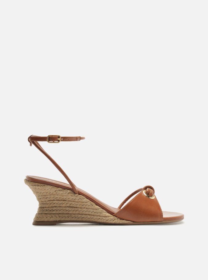 Sandália Marrom Anabela Metais