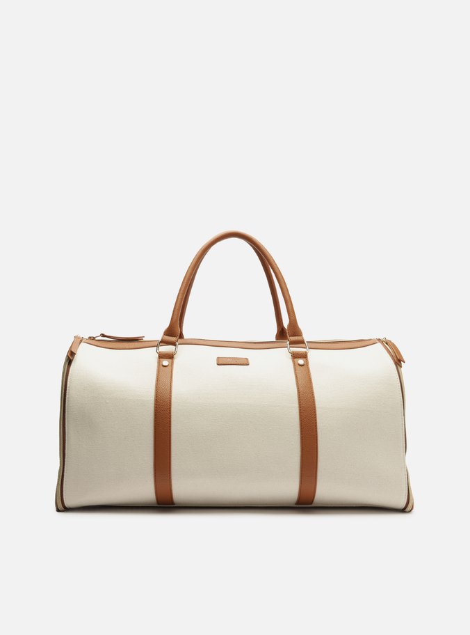 Mala Nude Grande