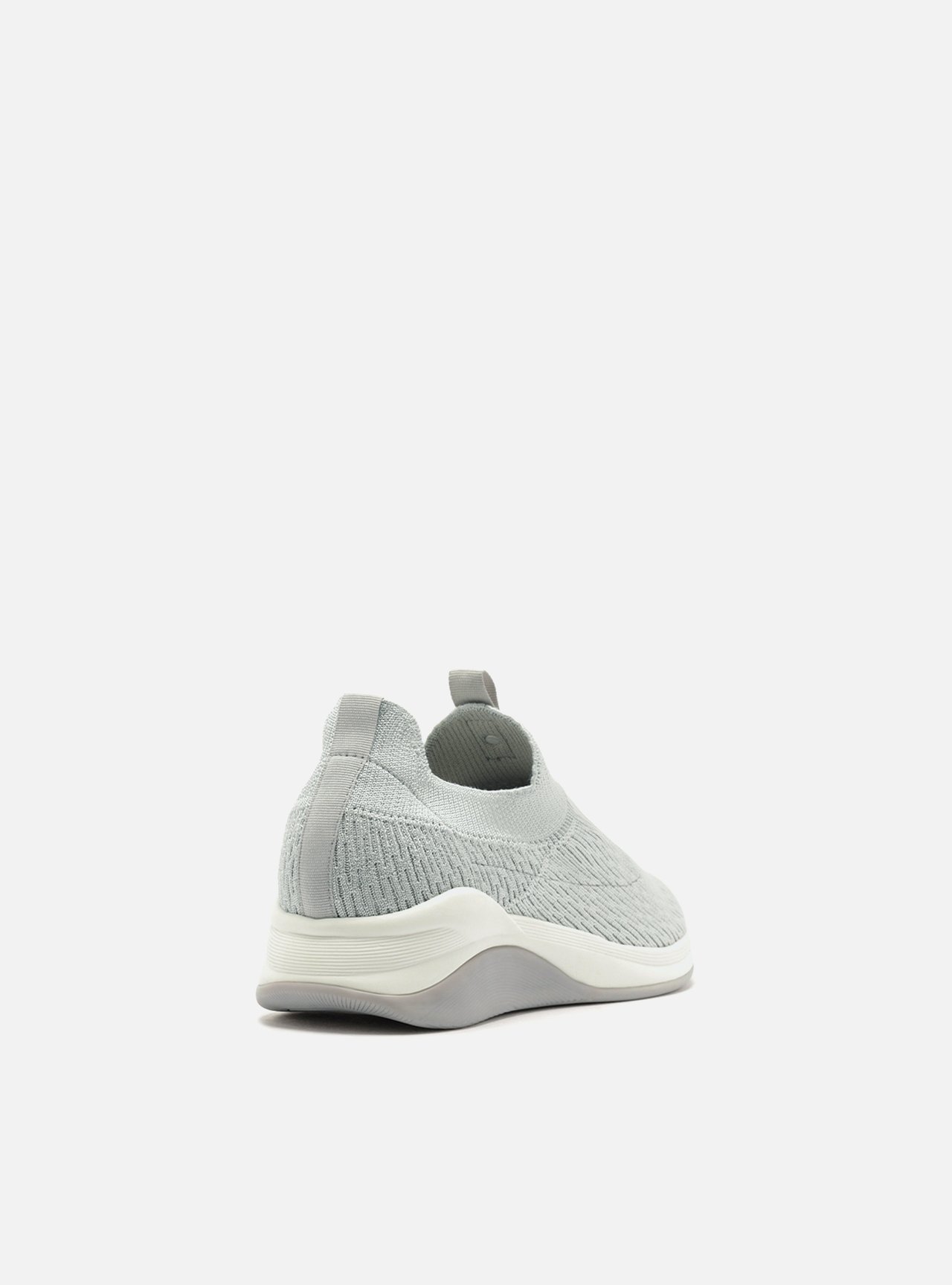 Tênis Slip On Prata Knit Bico Redondo Básico — foto 3