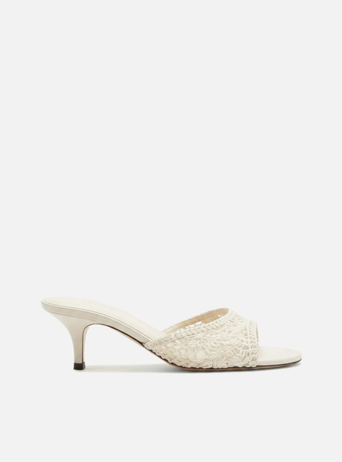 Sandália Tamanco Branca  Salto Baixo Fino Bordada