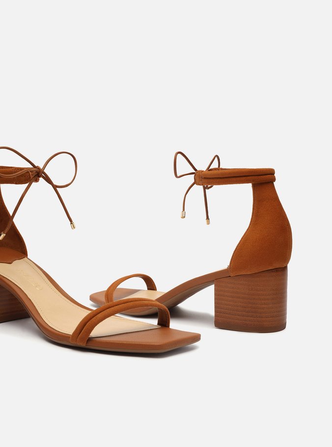 Sandália Marrom Suede Salto Bloco Amarração