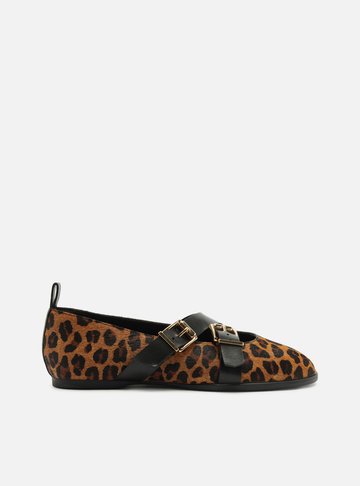 Arezzo — Sapatilha Animal Print Bico Redondo Fivela