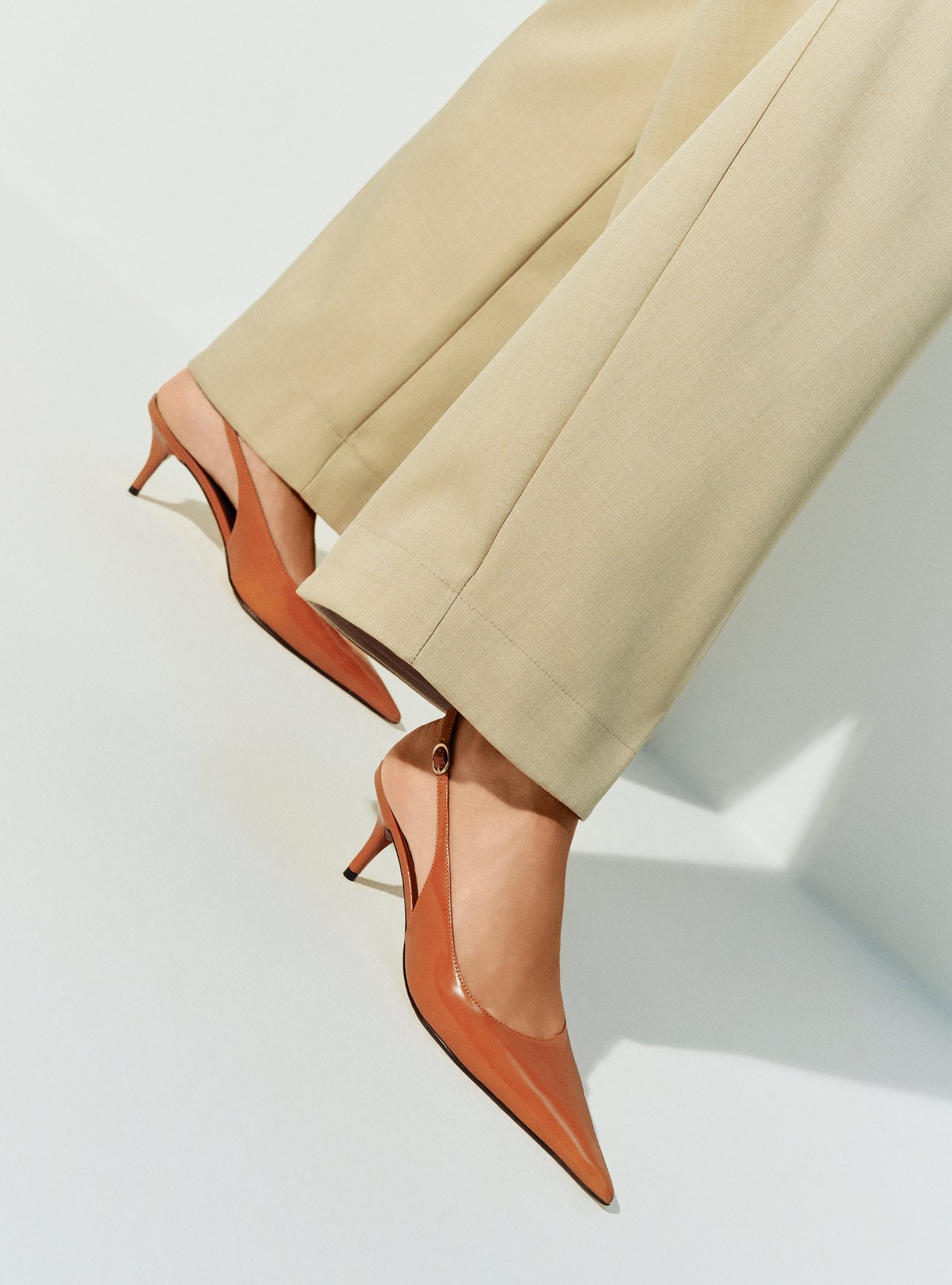 Scarpin Laranja Salto Fino Slingback — foto 7
