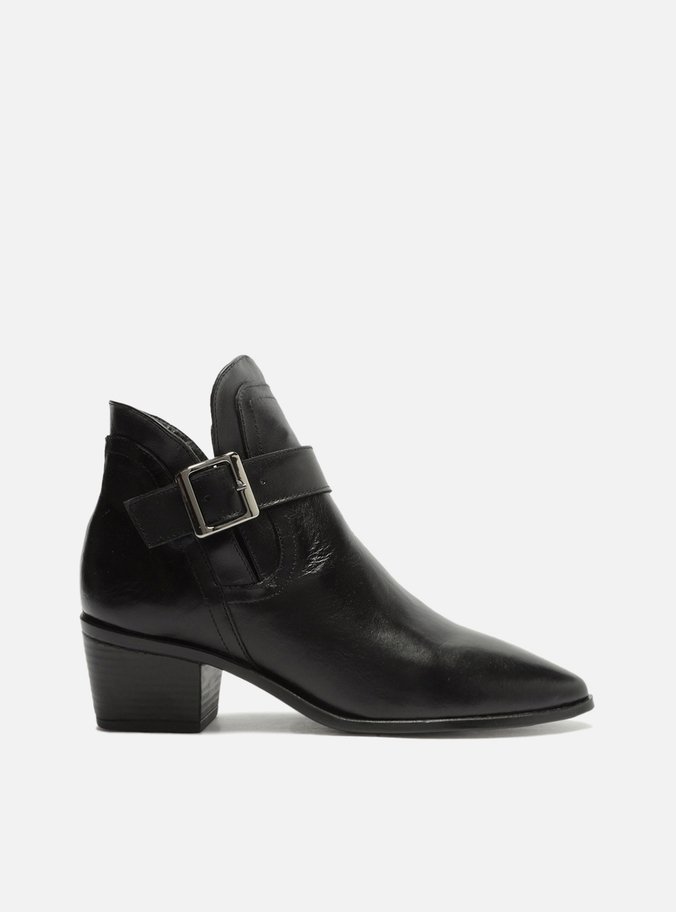 Bota Preta Couro Cano Curto Bico Fino Fivela