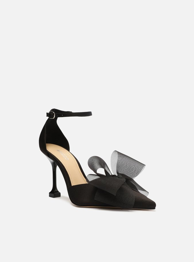 Scarpin Preto Cetim Salto Taça Bico Fino