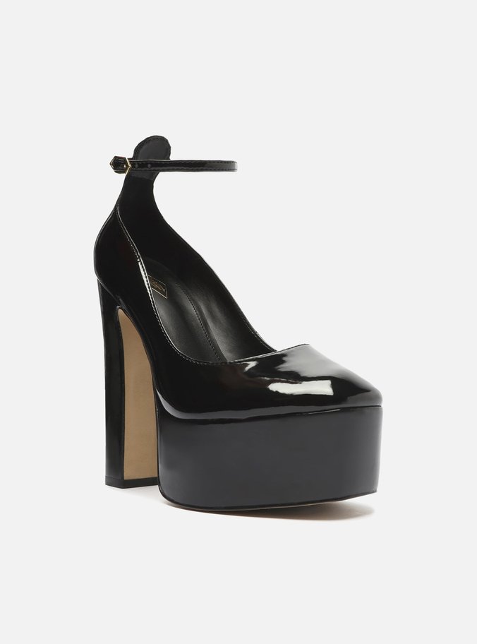 Scarpin Preto Verniz Meia Pata Bloco Gilda