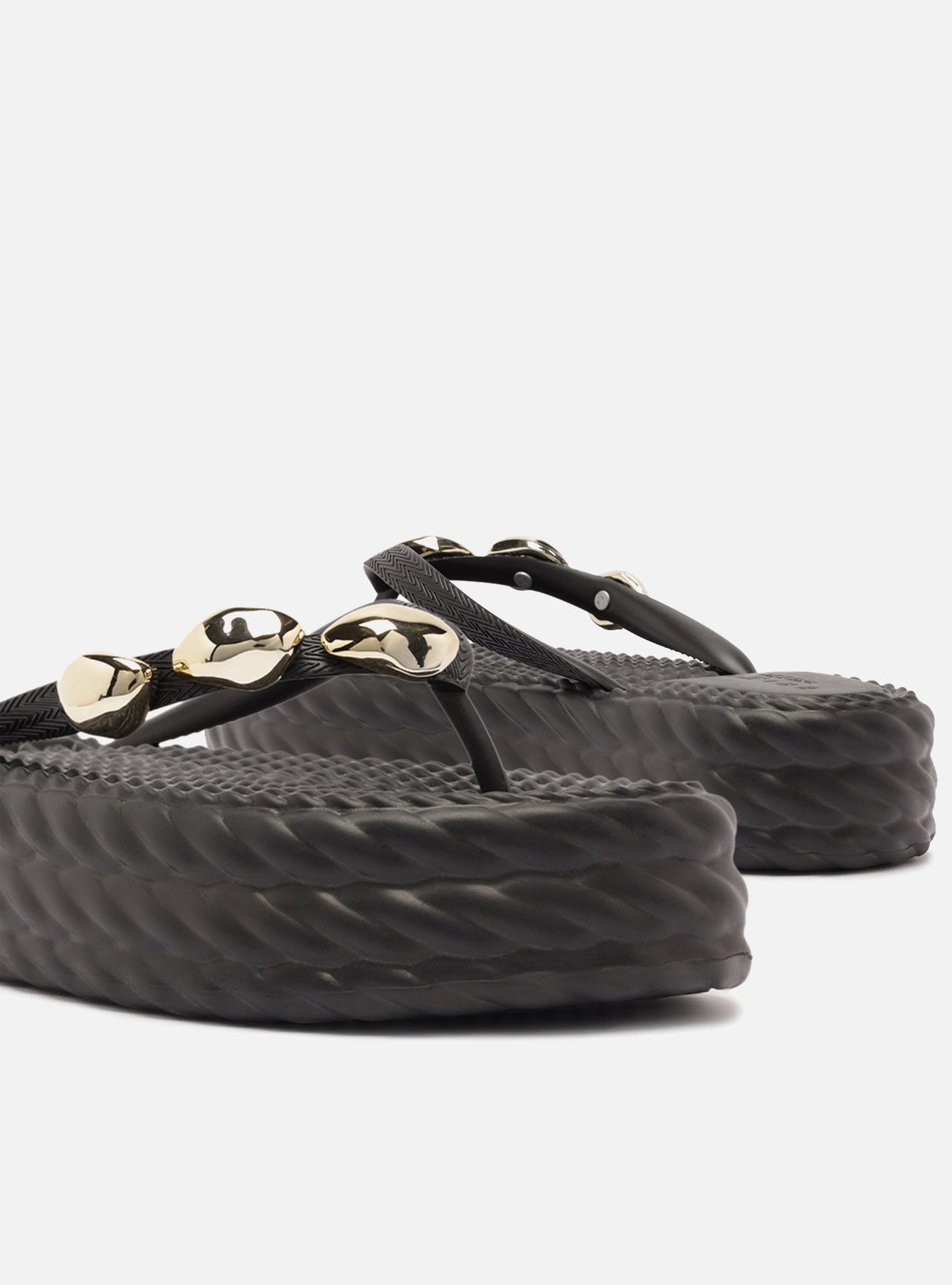 Sandália Preta Flatform Marrocos Flip Flop Metal — foto 4