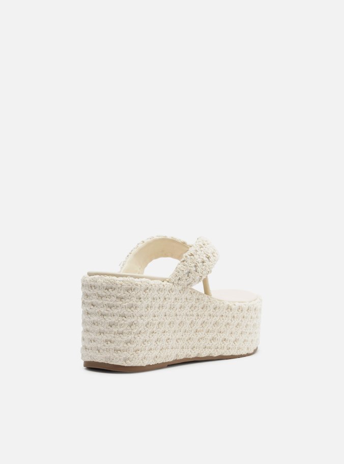 Tamanco Branca Tecido Crochê Flatform Flip Flop