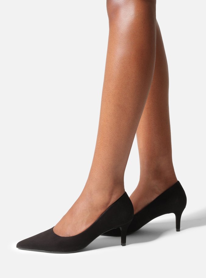 Scarpin Preto Acamurçado Salto Fino