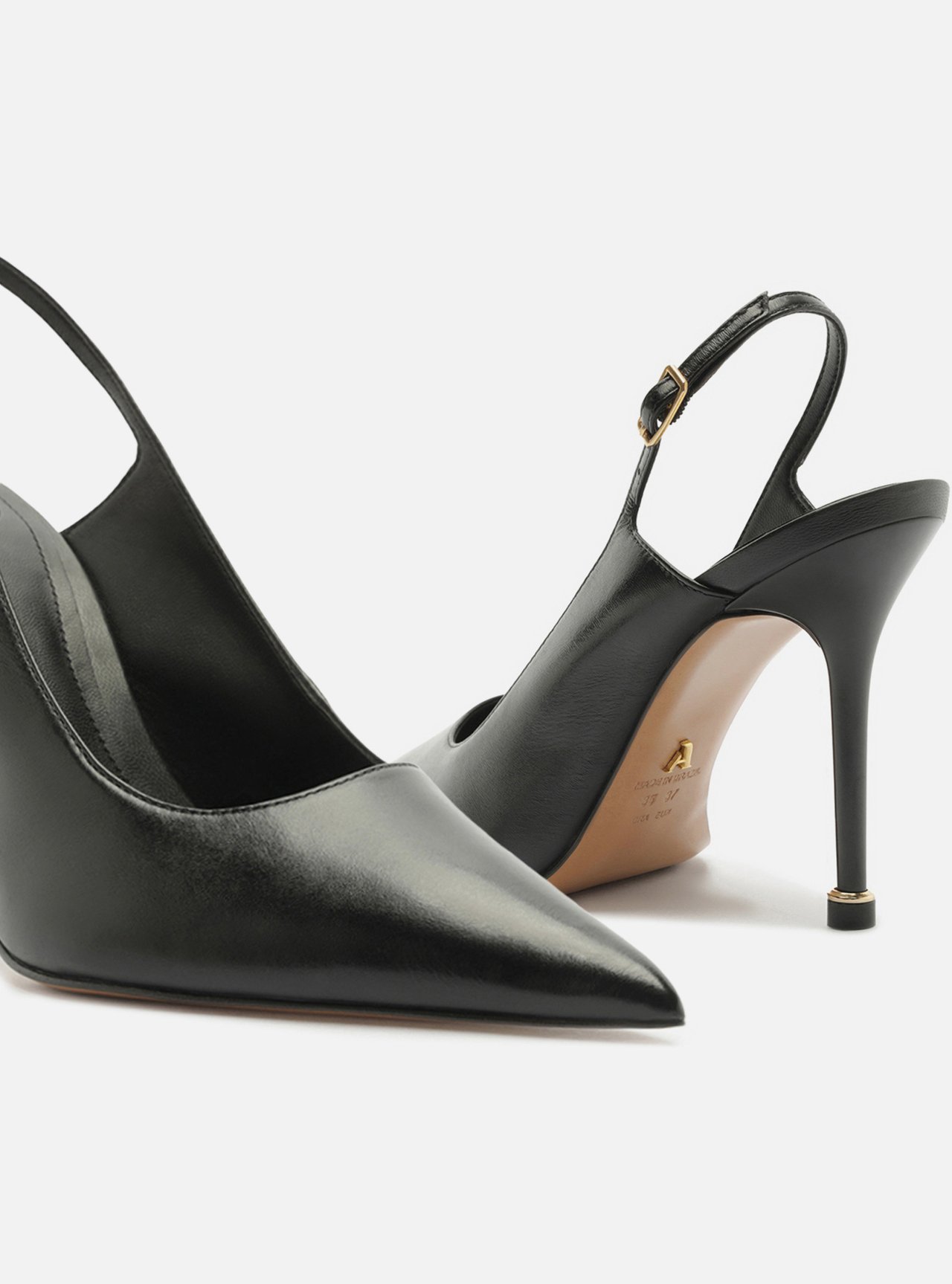 Scarpin Preto Couro Salto Fino Slingback — foto 4