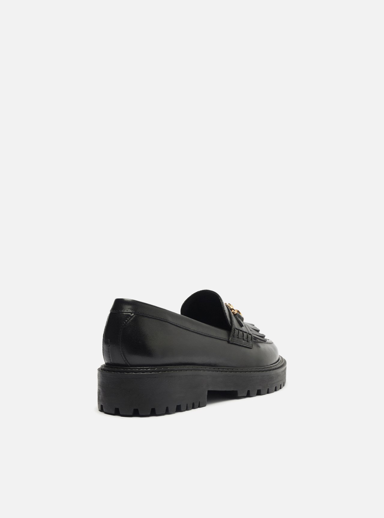 Mocassim Preto Couro Bico Redondo Barbicacho — foto 3