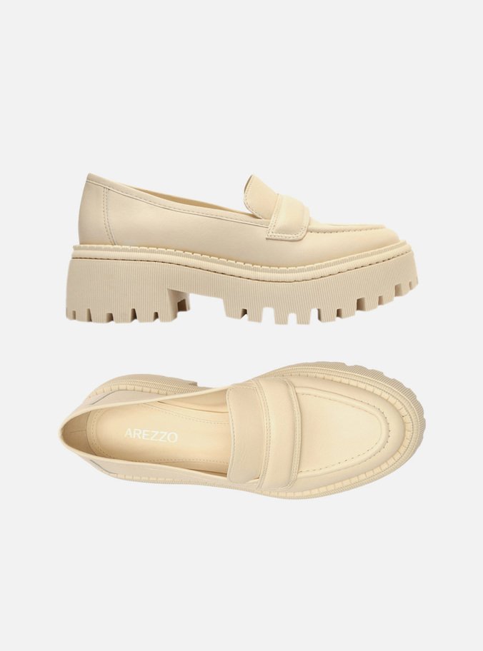 Mocassim Off-White Couro Tratorado Tira