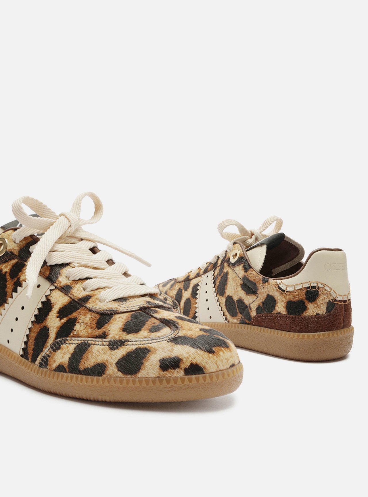 Tênis Animal Print Amarração Retrô Bege — foto 4