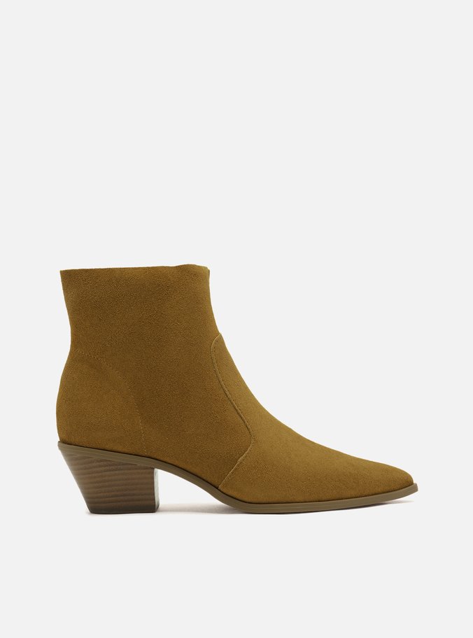 Bota Marrom Camurça Cano Curto Bico Fino