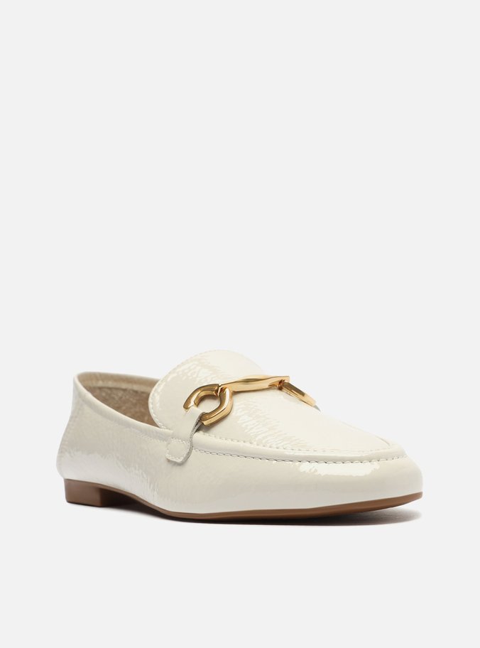 Mocassim Branco Verniz Bico Redondo Bridão Luma Luma