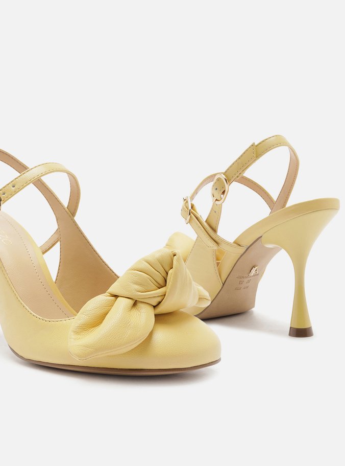 Sapato Boneca Amarelo Couro Salto Fino Laço