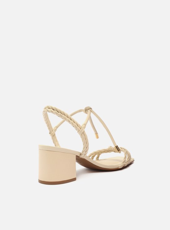 Sandália Off-White Salto Médio Bloco Tiras Torcidas
